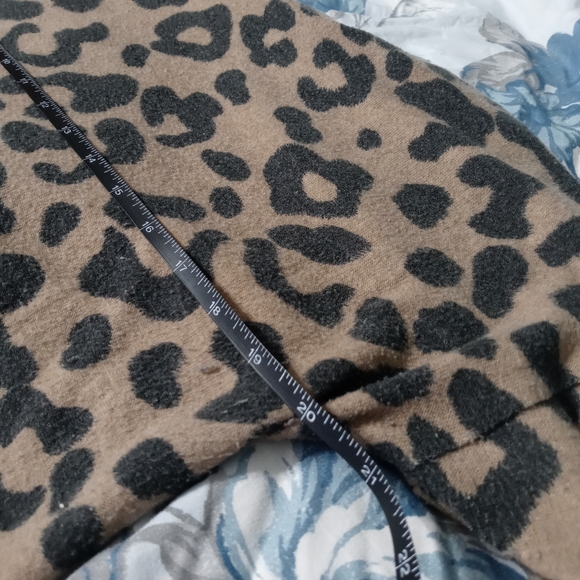 Leopard Print Sweatshirt Hoodie - Picture 4 of 5
